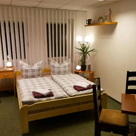 Apartment Gaestezimmer Am Gewoelbekeller *