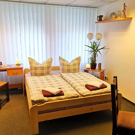 Gaestezimmer Am Gewoelbekeller *