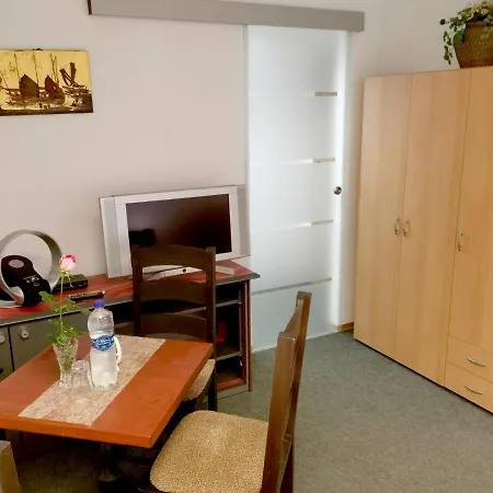 Gaestezimmer Am Gewoelbekeller Daire